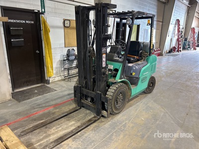 2010 Mitsubishi FG25N 4500 lb Forklift