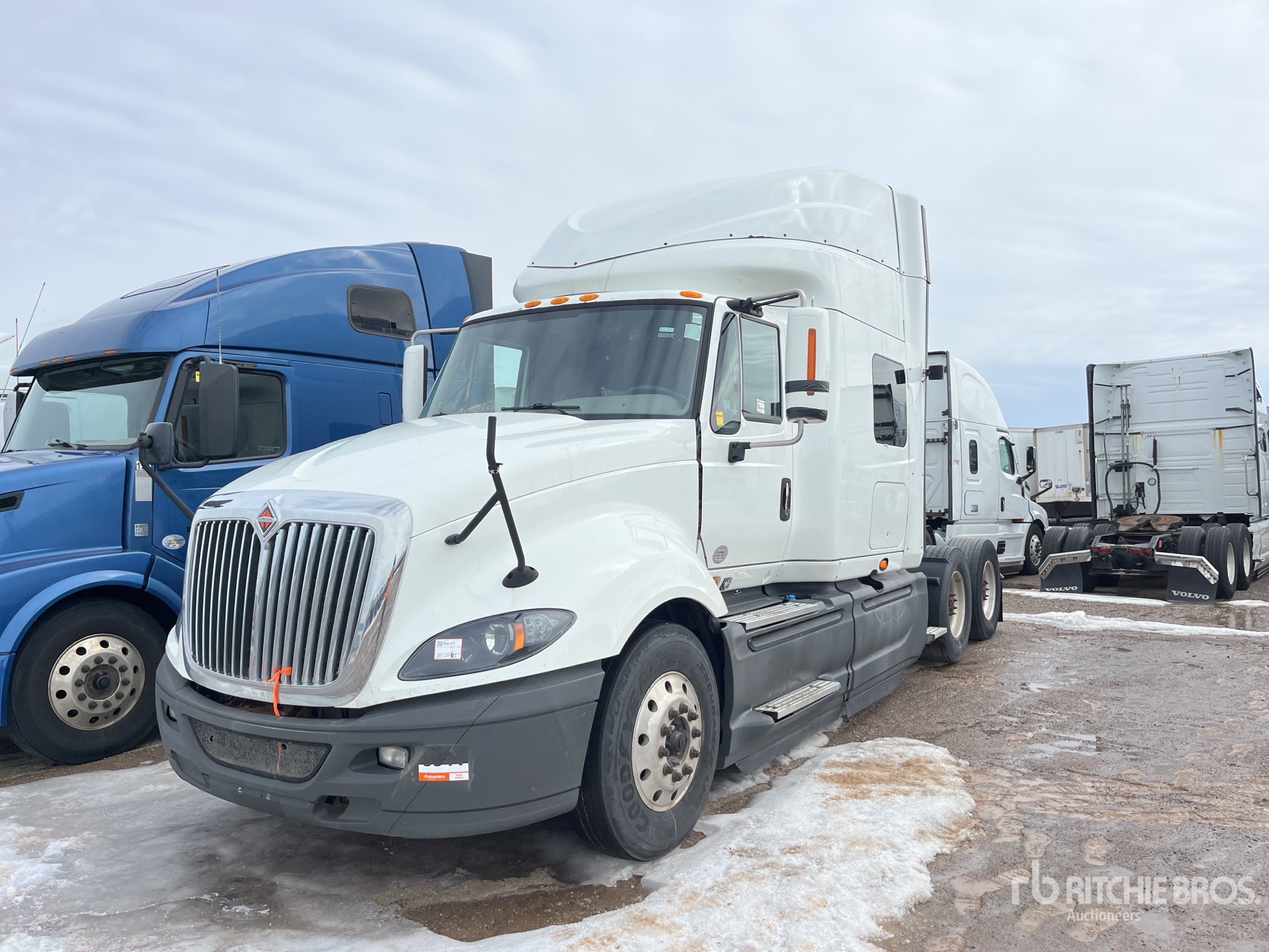 2017 International Prostar+ 122 6x4 Sleeper Prime Mover (Inoperable)
