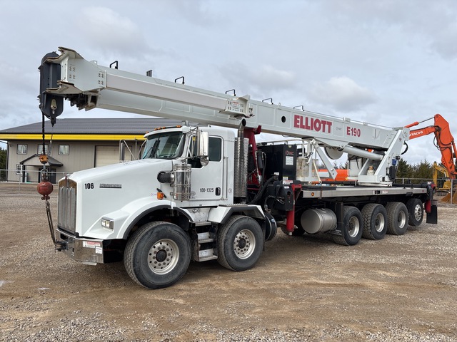 2016 Elliott E190 30000 lb Straight Boom on 2017 Kenworth T800 12x6 Twin Steer Boom Truck