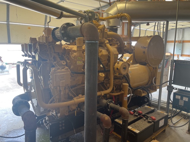 2007 Cat 3508 334 kW Skid-Mounted Generator Set
