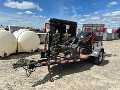 2016 Toro Dingo TX427 Mini Compact Track Loader
