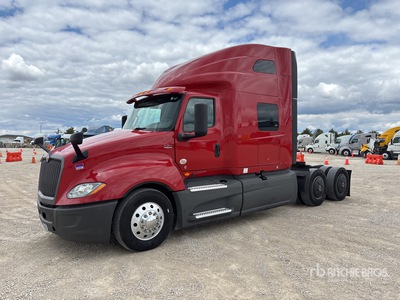 2023 International LT625 6x4 T/A Sleeper Truck Tractor