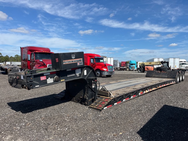 2016 Doonan 482RBBKZZGAAF 35 ton Tri/A Removable Gooseneck Lowboy Trailer