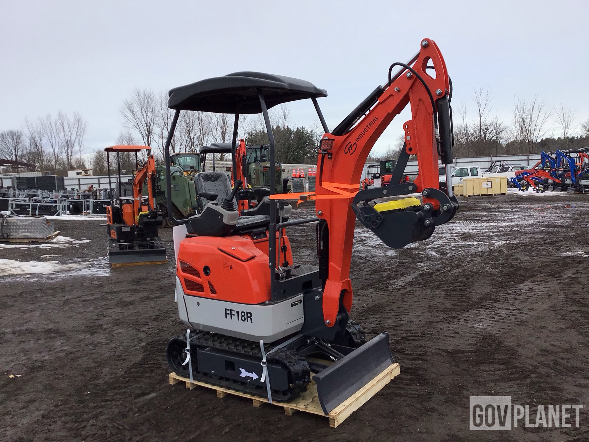 注目の Surplus 2024 FF Industrial FF18R Mini Excavator - Unused in その他