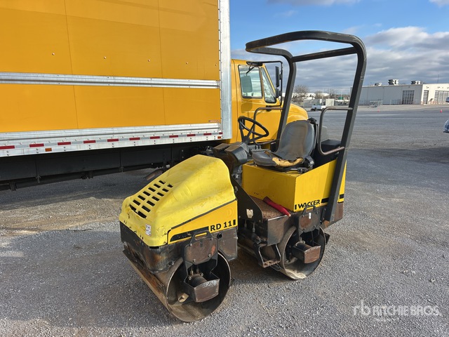 2002 Wacker RD11A Compacteur à double bille | Ritchie Bros. Auctioneers