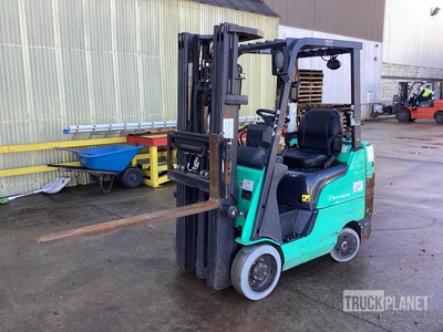 2018 Mitsubishi FGC20CN 3500 lb رافعة شوكية