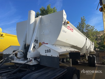 2020 Ranco 32 ft T/A Tipping Trailer