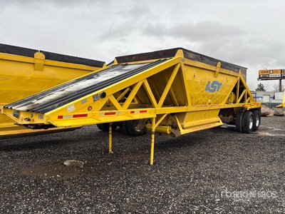 1999 Ranco T/A Lead Belly Dump Trailer