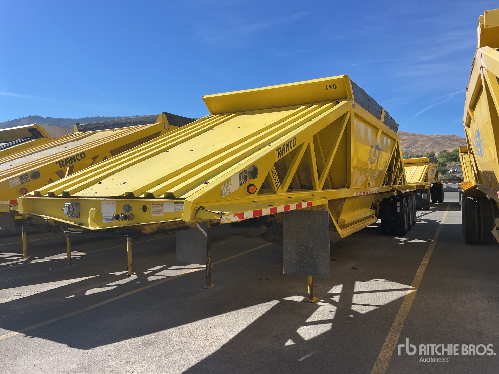 2006 Ranco Tri/A Lead Belly Dump Trailer