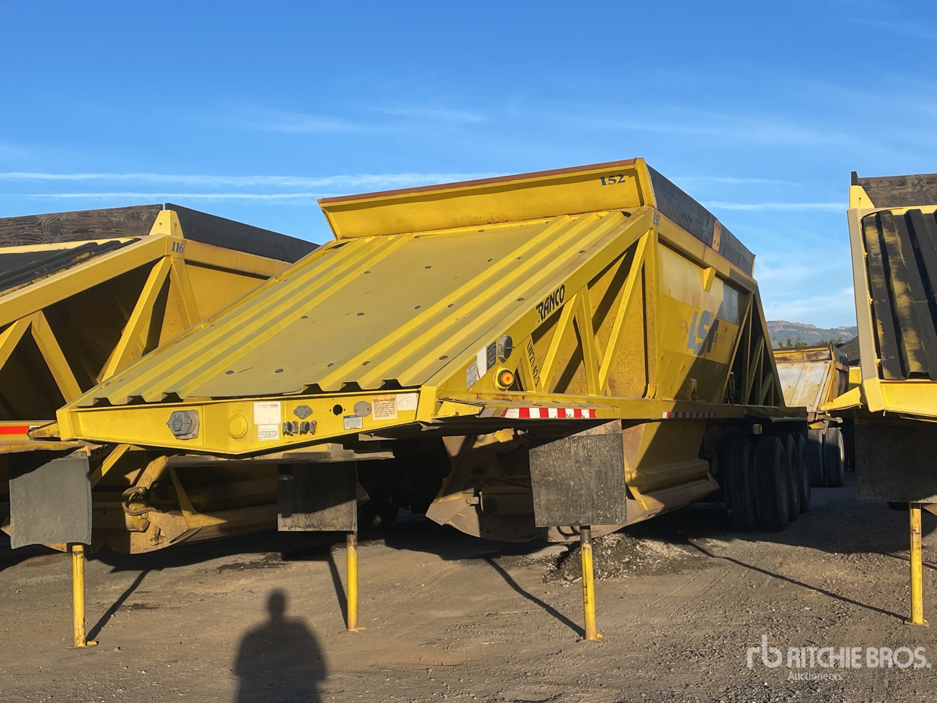 2006 Ranco Tri/A Lead Belly Dump Trailer