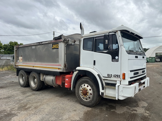 2006 Iveco ACCO 2350G 6x4 Tipper Truck 2006 Iveco ACCO 2350G 6x4 Tipper Truck