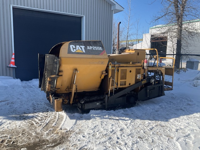 2017 Cat AP255E Track Asphalt Paver