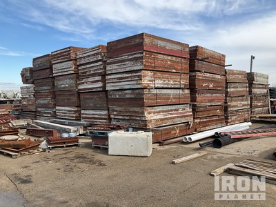 Quantity of Concrete Forms & Mounting Brackets