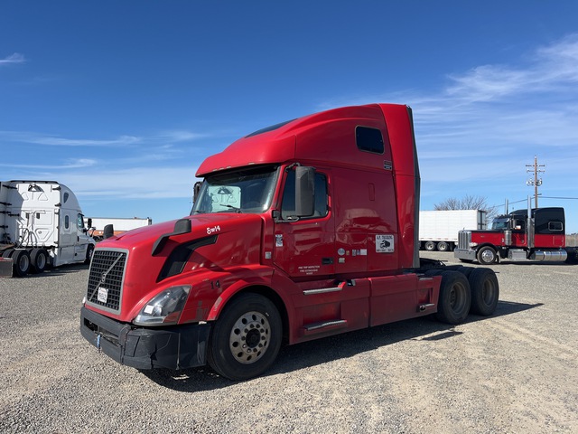 2017 Volvo VNL780 6x4 T/A Sleeper Truck Tractor