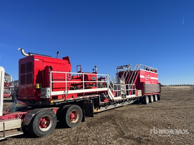 2011 Doepker 53 ft Pumping Stufendeck-Anhänger