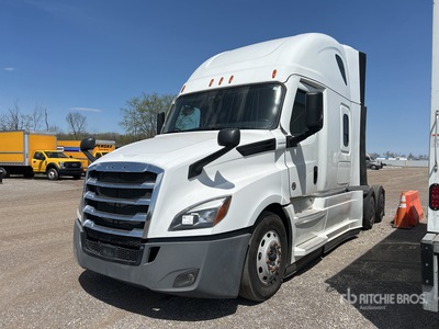 2023 Freightliner Cascadia 126 6x4 T/A Sleeper Truck Tractor (Inoperable)