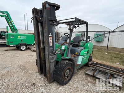 2014 Mitsubishi FG40KGLE 9650 lb 4x2 Rough Terrain Forklift