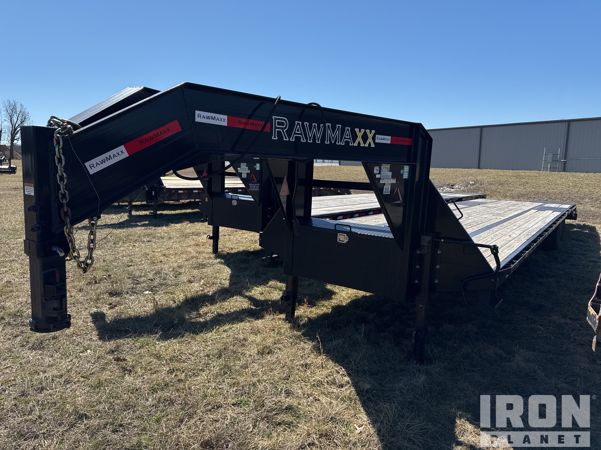 2023 Rawmaxx FDX-40-210K 12140 lb 40 ft T/A Gooseneck