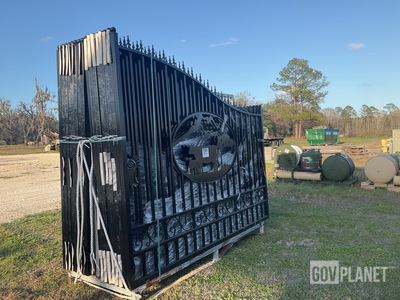 (4) Suihe 20' Bi-Parting Iron Gate - Unused