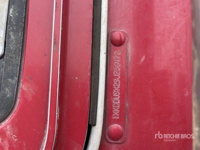 2009 Kenworth T800 Tri/A Day Cab Truck Tractor