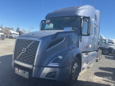 2023 Volvo VNL64T860 6x4 T/A Sleeper Truck Tractor