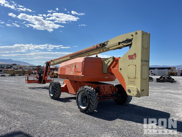ELEVADOR ARTICULADO 2014 JLG 4WD 800AJ
