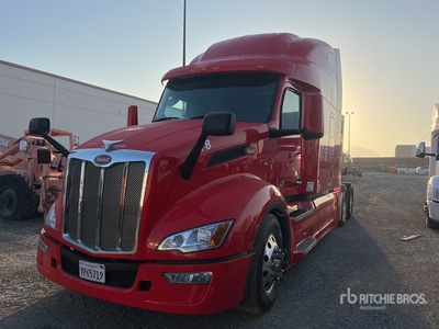 2023 Peterbilt 579 6x4 Sleeper Prime Mover