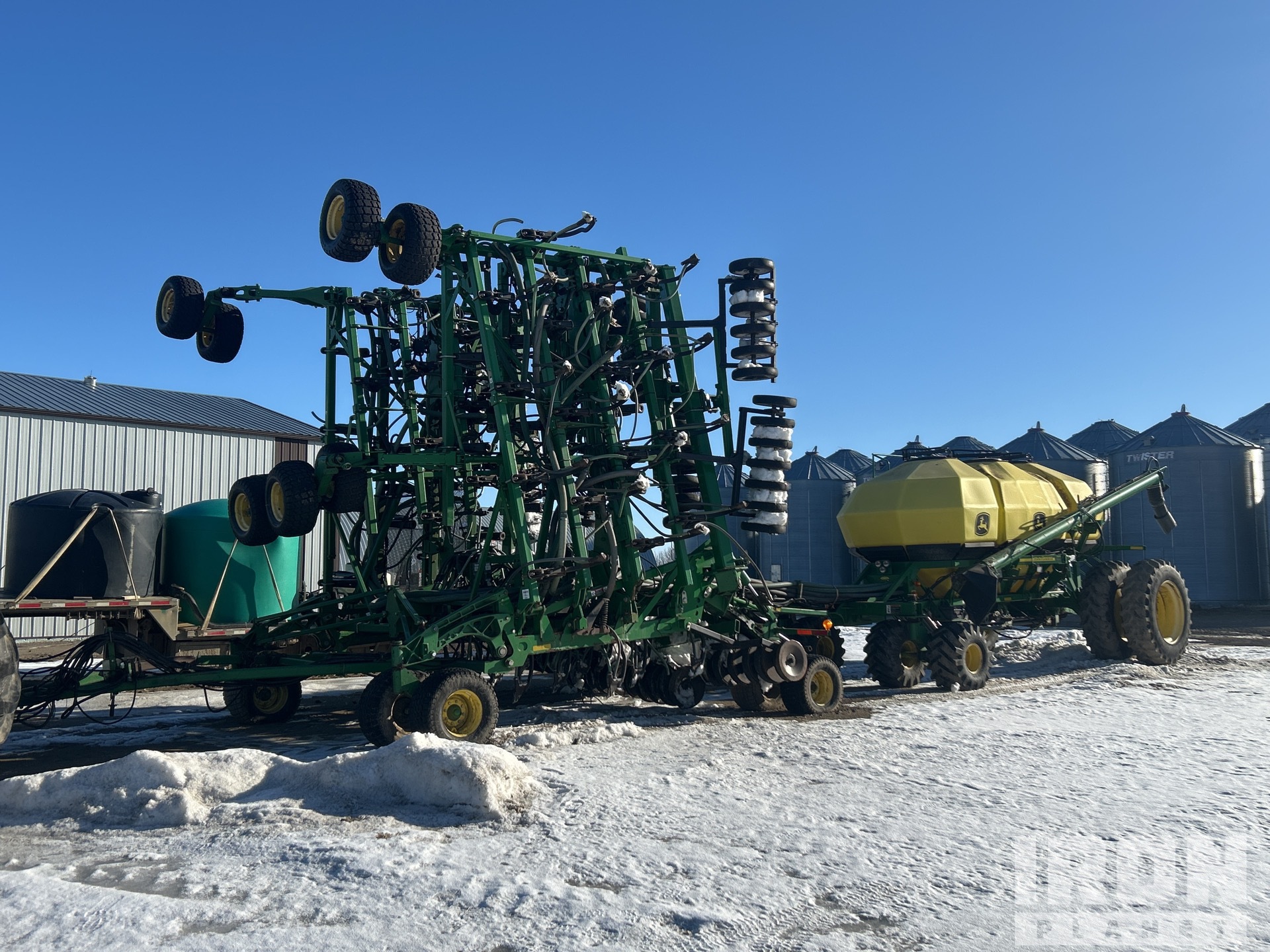 2013 John Deere 1830 61 ft Air Drill