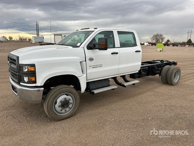 2023 Chevrolet 6500HD 4x4 Crew Cab Cab and Chassis (Unused)