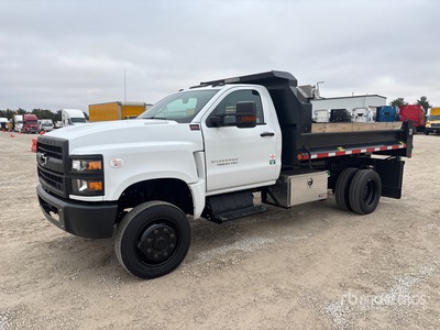 2023 Chevrolet Silverado 4500HD 4x4 Dump Truck (Unused)