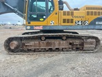 Undercarriage with Right Roller Frame
