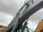 Hydraulics with Boom Lift Cylinder(s)