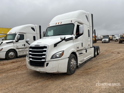 2021 Freightliner Cascadia 126 6x4 T/A Slaapcabine Trekker