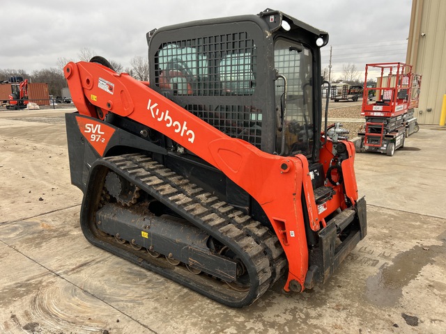 MINI CARGADOR SOBRE ORUGAS 2022 KUBOTA SVL972