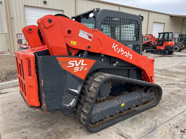 MINI CARGADOR SOBRE ORUGAS 2022 KUBOTA SVL972