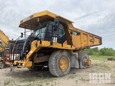 2008 Cat 775F Dumper Rígido