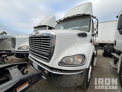 2012 Freightliner M2 106 LNG 4x2 S/A Day Cab Truck Tractor (Inoperable)