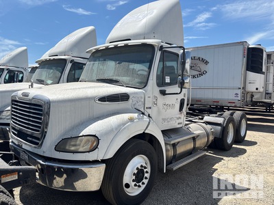 2012 Freightliner Business Class M2 LNG 6x4 T/A Day Cab Truck Tractor (Inoperable)