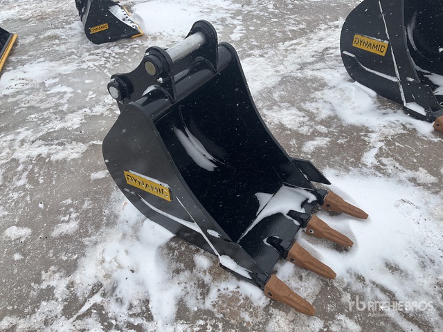 Dynamic 80 24 in Q/C Digging Excavator Bucket (Unused) | Ritchie Bros ...