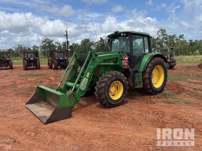 2013 John Deere 6125M Trattore agricolo 4RM