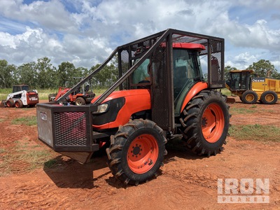 2013 Kubota M7040DT トラクター