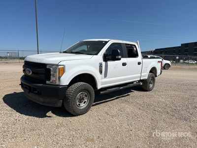 2017 Ford F-250 XL 4x4 Crew Cab Pickup (Inoperable)
