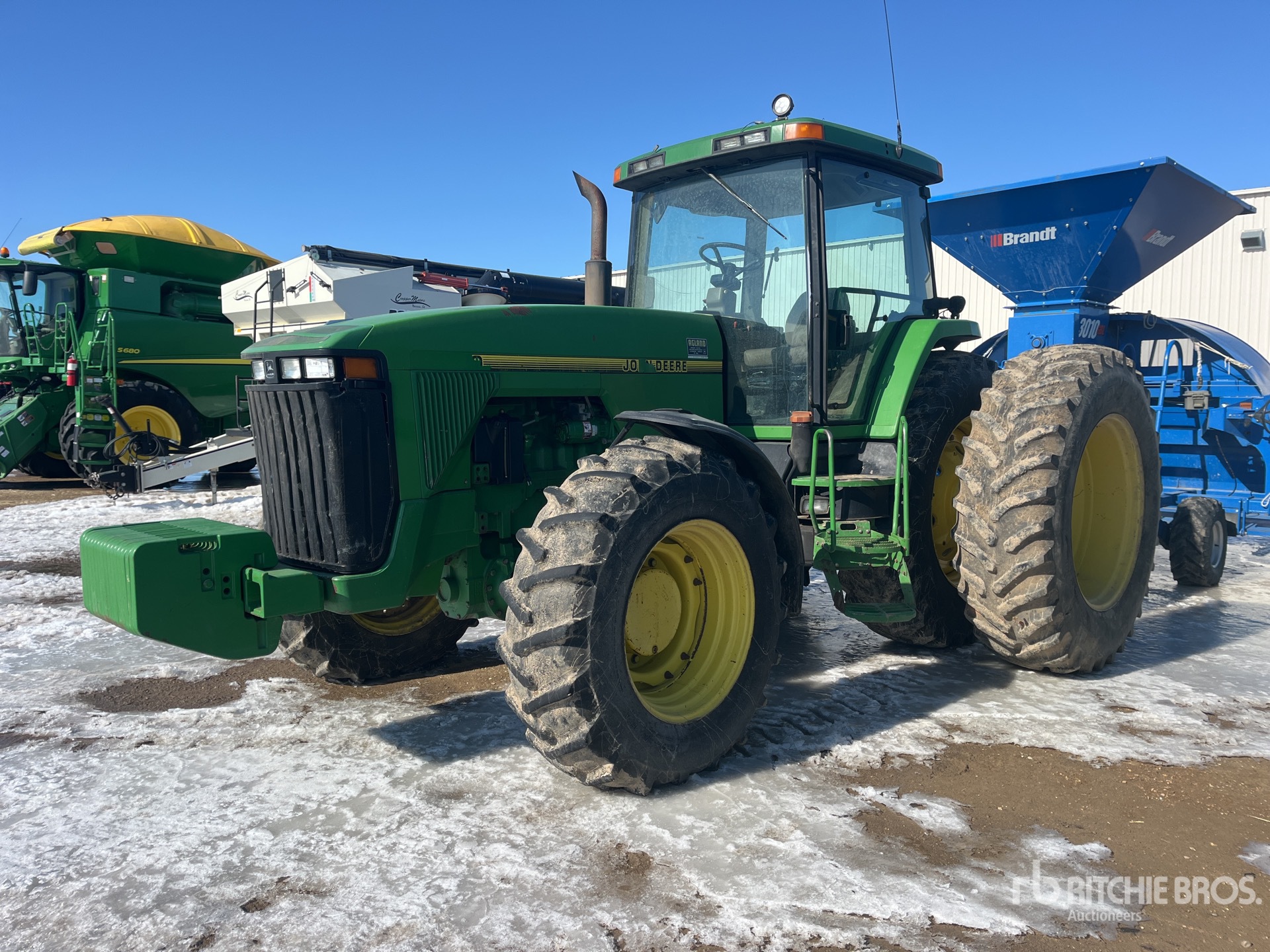 1995 John Deere 8200 4WD Tractor Agrícola | Ritchie Bros. Auctioneers