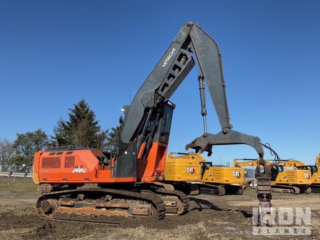 2018 Hitachi ZX370F-LL-6N Track Mounted Heel Boom Log Loader