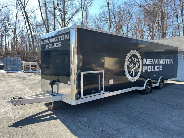 2018 Bravo ASTA8532TA4 32 ft T/A Police SWAT Team Enclosed Trailer