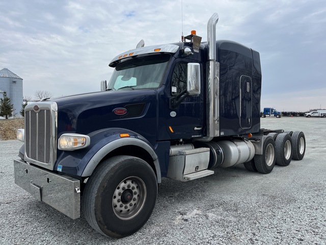 2020 Peterbilt 567 8x6 Heavy Haul Tri/A Sleeper Truck Tractor