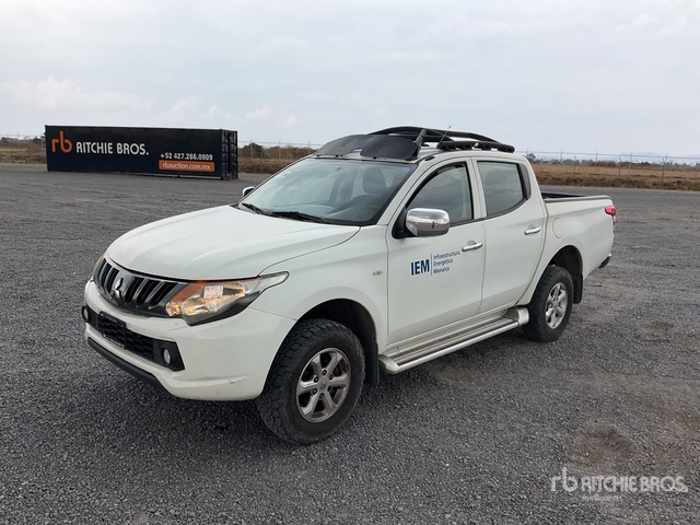 2017 Mitsubishi L200 4x4 Crew Cab Camioneta / Pick-up | Ritchie Bros ...