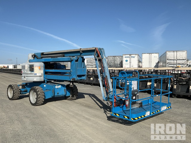 ELEVADOR ARTICULADO 2013 GENIE 4WD Z6034