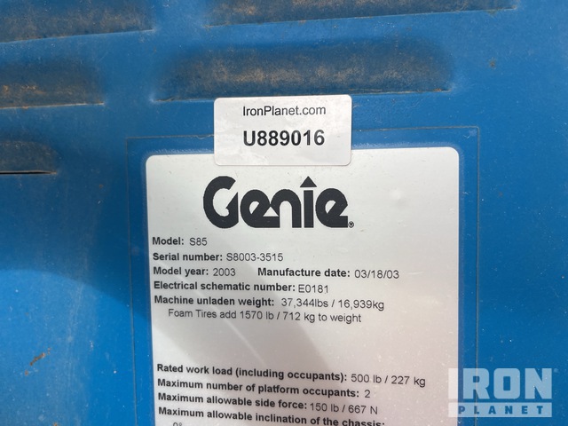 ELEVADOR TELESCóPICO 2003 GENIE 4WD S85