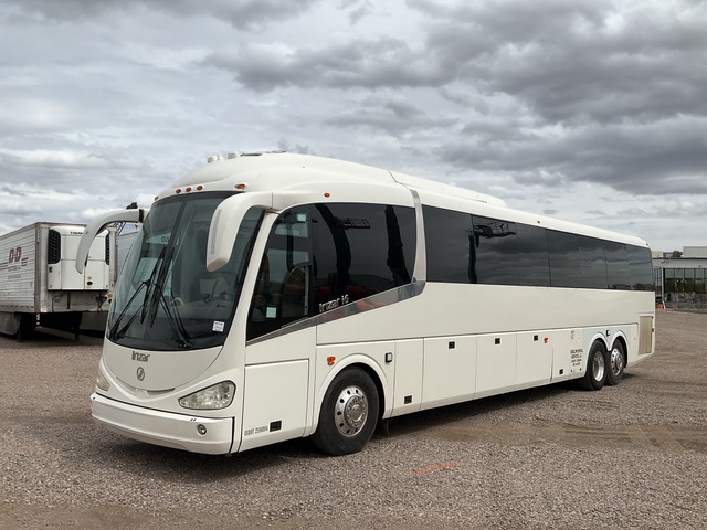 2017 Irizar 6x4 50-Seat Bus 2017 Irizar 6x4 50-Seat Bus